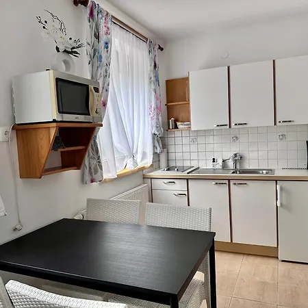 Petritz Apartment